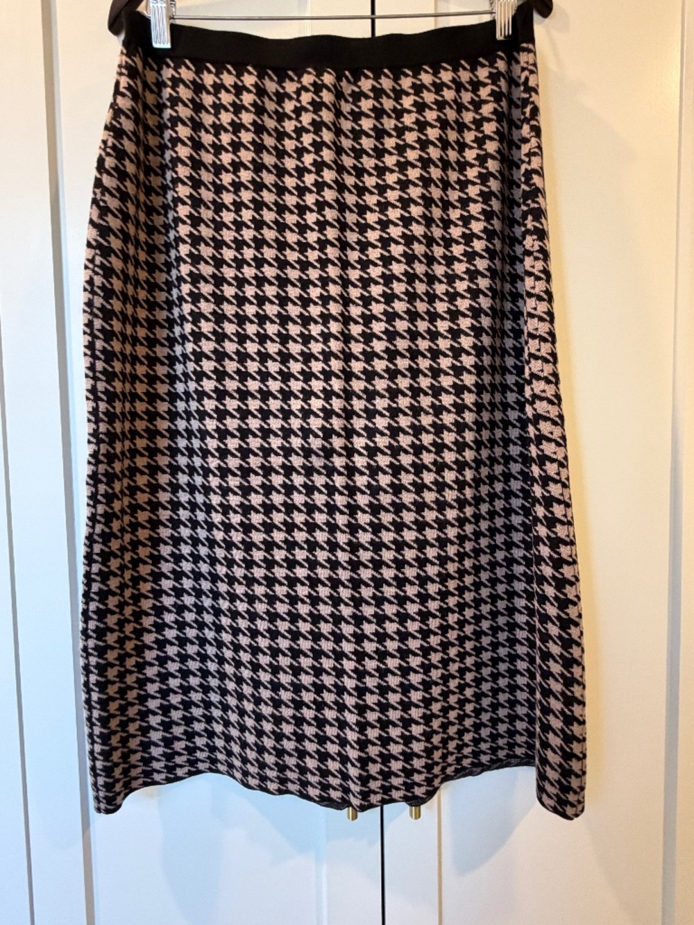 Adrianna Papell Skirt (L)